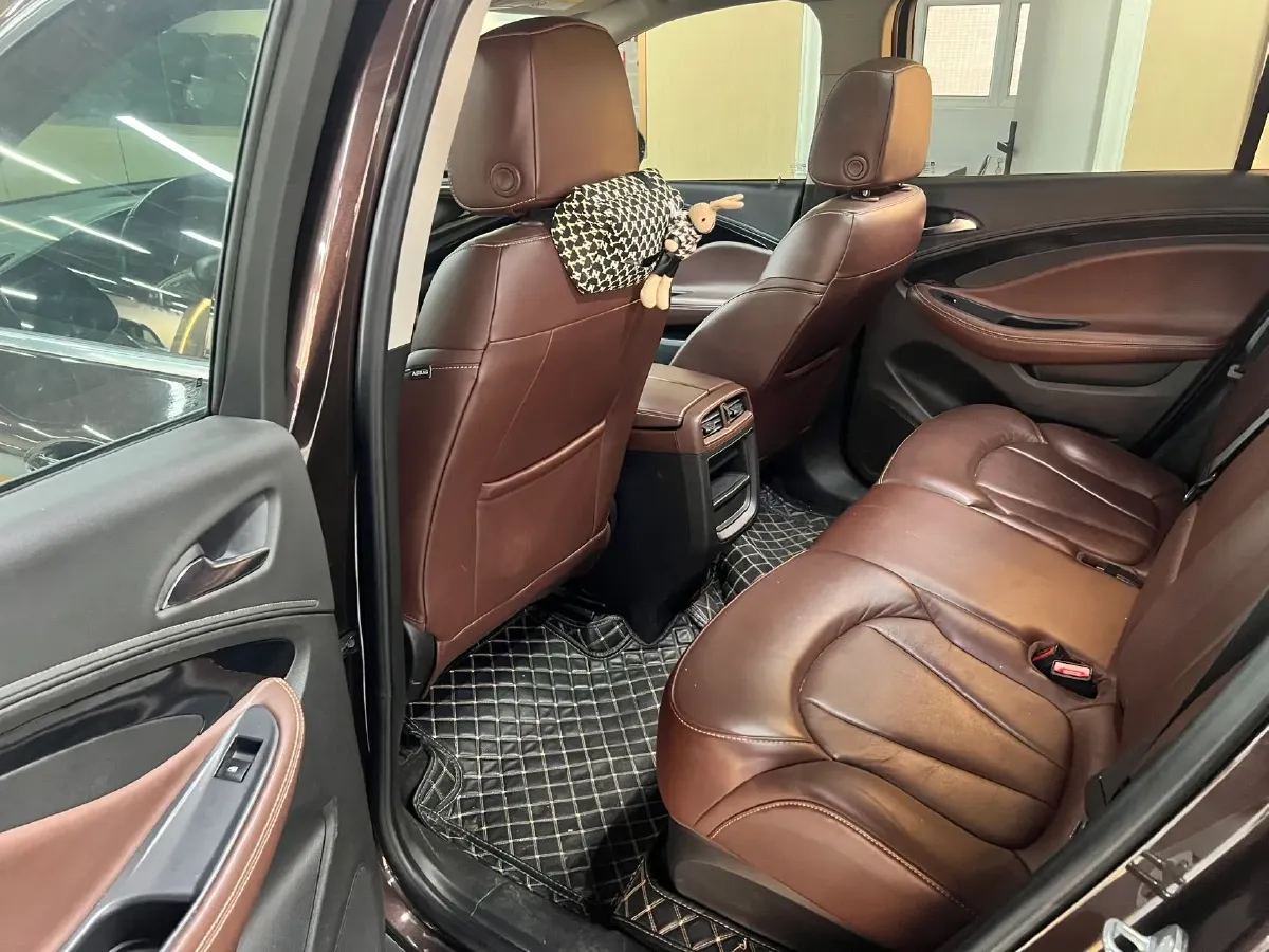 2021 Buick EnvisionPlus 1.5T 169HP L4 7DCT,autocango,china used car exporter,china ev exporter,chinese used car exporter,chinese used ev exporter