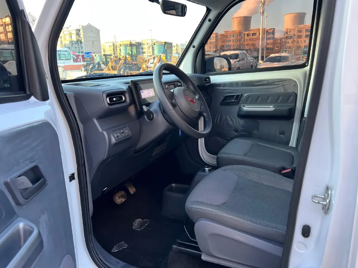 2025 WuLing ZhiGuang BEV 17.7KWH,autocango,china used car exporter,china ev exporter,chinese used car exporter,chinese used ev exporter