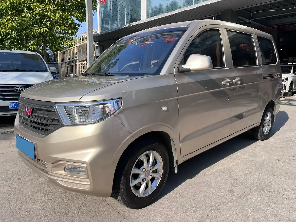 2019 WuLing HongGuang V 1.5L 105HP L4 5MT