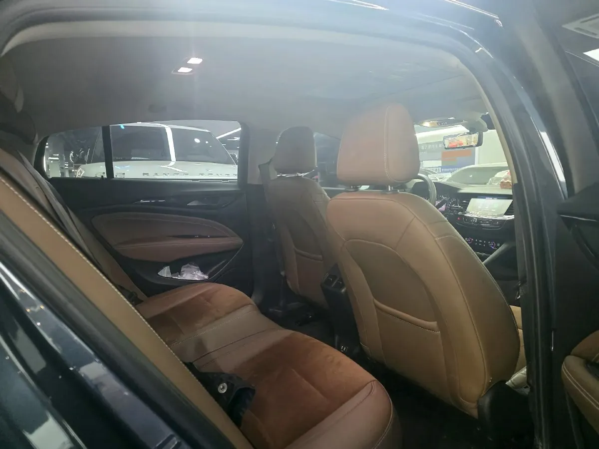 2022 Buick Regal 1.5T 169HP L4 9AT,autocango,china used car exporter,china ev exporter,chinese used car exporter,chinese used ev exporter