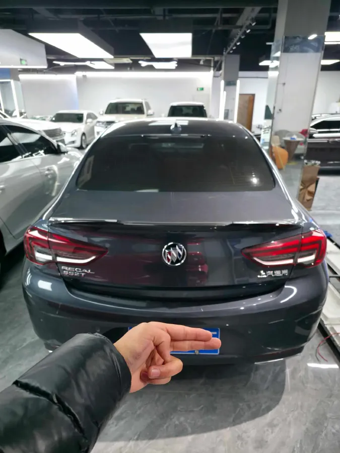 2022 Buick Regal 1.5T 169HP L4 9AT,autocango,china used car exporter,china ev exporter,chinese used car exporter,chinese used ev exporter