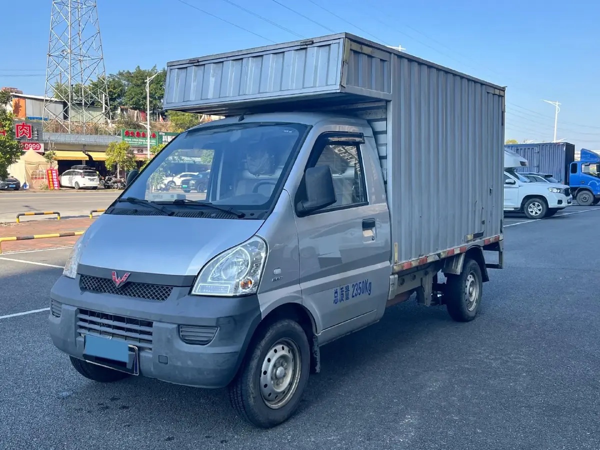 2020 WuLing RongGuang Mini Truck 1.5L 99HP L4 5MT