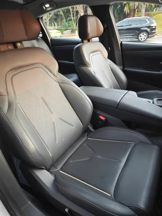 2022 Mazda 3 Axela 2.0L 158HP L4 6AT,autocango,china used car exporter,china ev exporter,chinese used car exporter,chinese used ev exporter