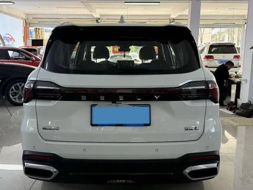 2024 Geely Okavango L 2.0T 218HP L4 7DCT,autocango,china used car exporter,china ev exporter,chinese used car exporter,chinese used ev exporter
