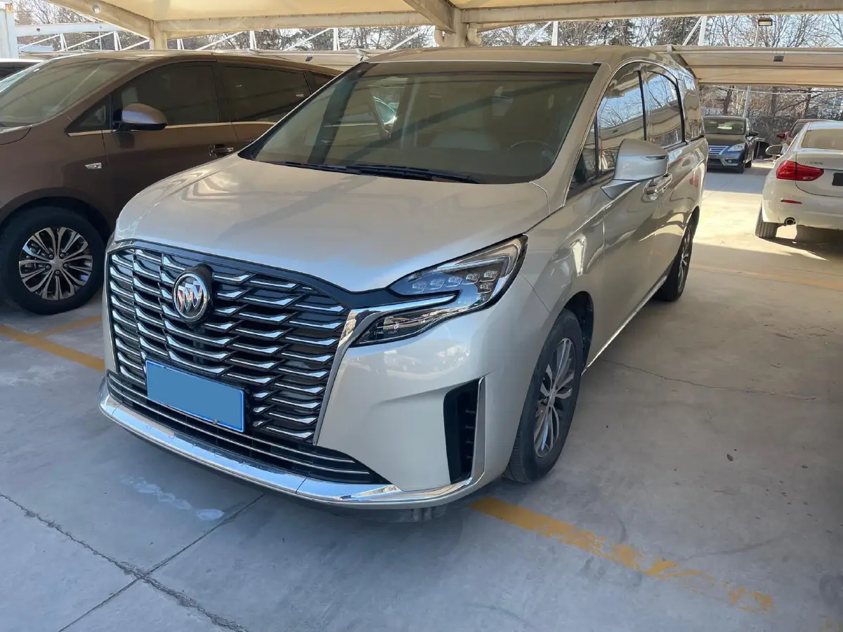 2023 Buick GL8 2.0T 237HP L4 9AT