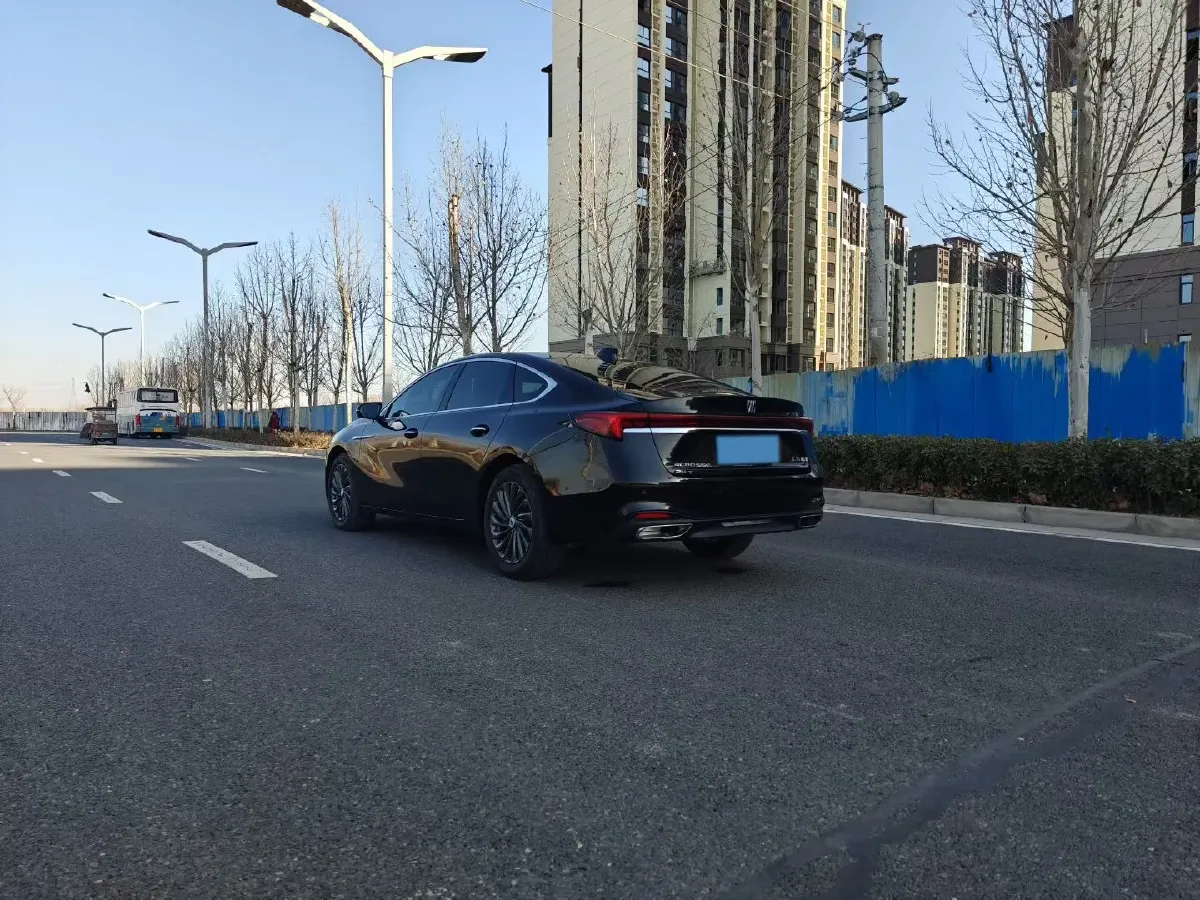 2025 Buick Larcosse 2.0T 237HP L4 9AT,autocango,china used car exporter,china ev exporter,chinese used car exporter,chinese used ev exporter