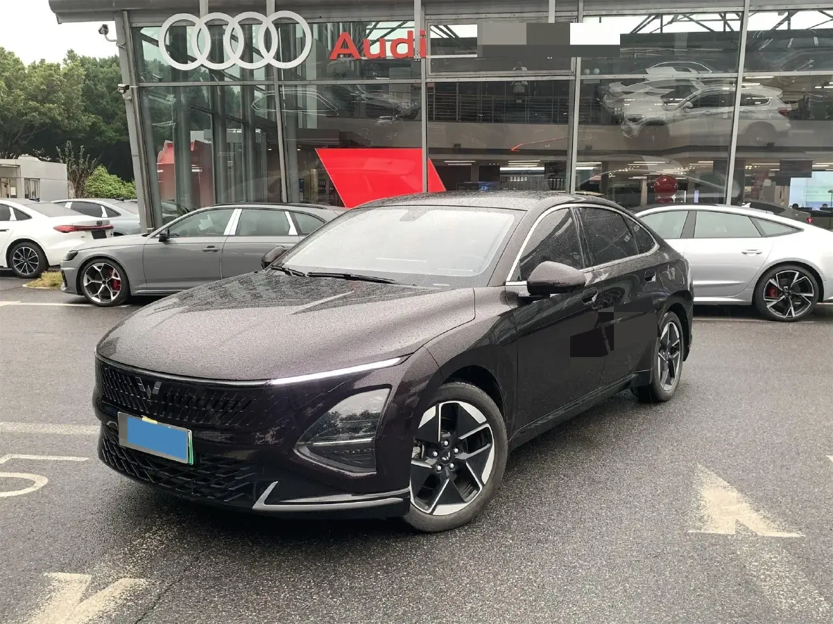 2023 WuLing XingGuang 1.5L 106HP L4 E-CVT PHEV 20.5KWH