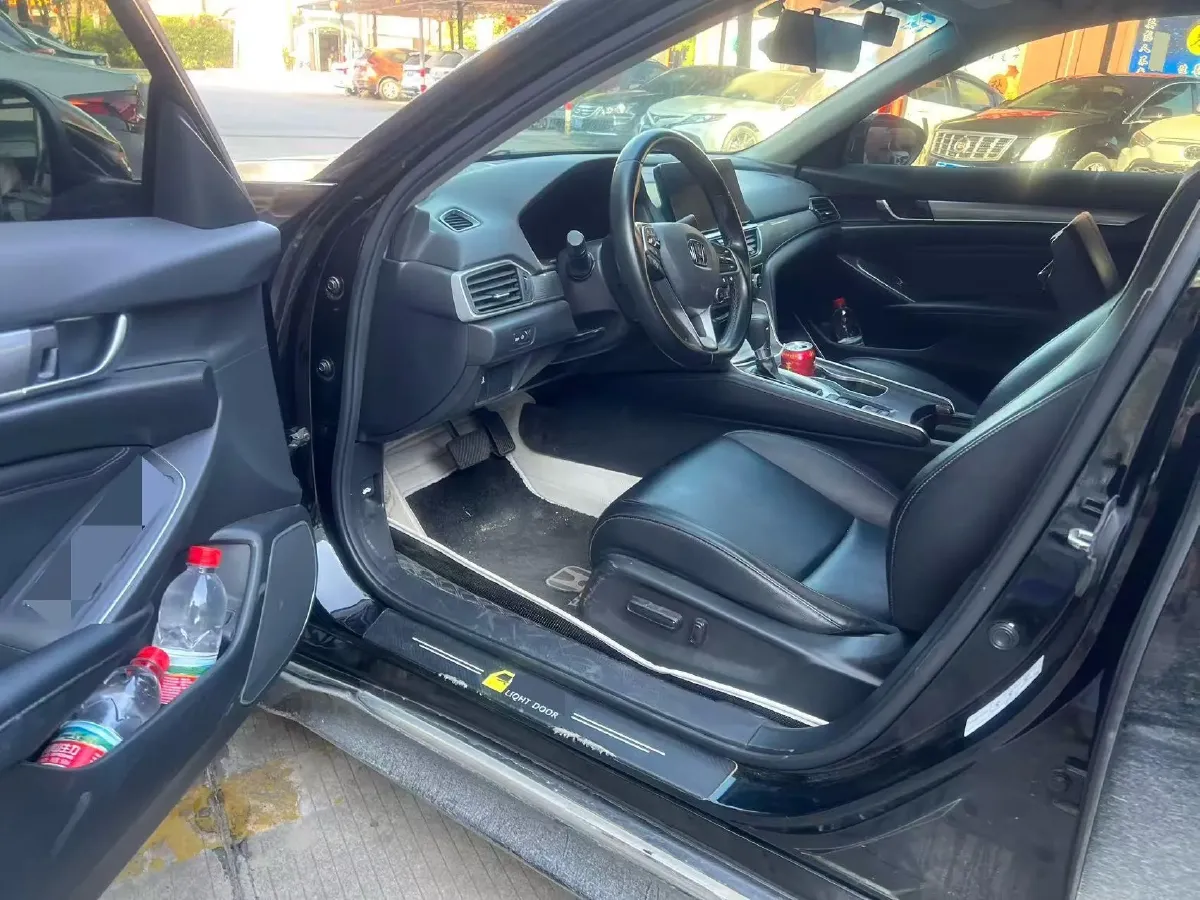 2022 Honda Accord 1.5T 194HP L4 CVT,autocango,china used car exporter,china ev exporter,chinese used car exporter,chinese used ev exporter