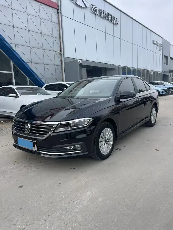 2019 Volkswagen Lavida 1.5L 113HP L4 6AT