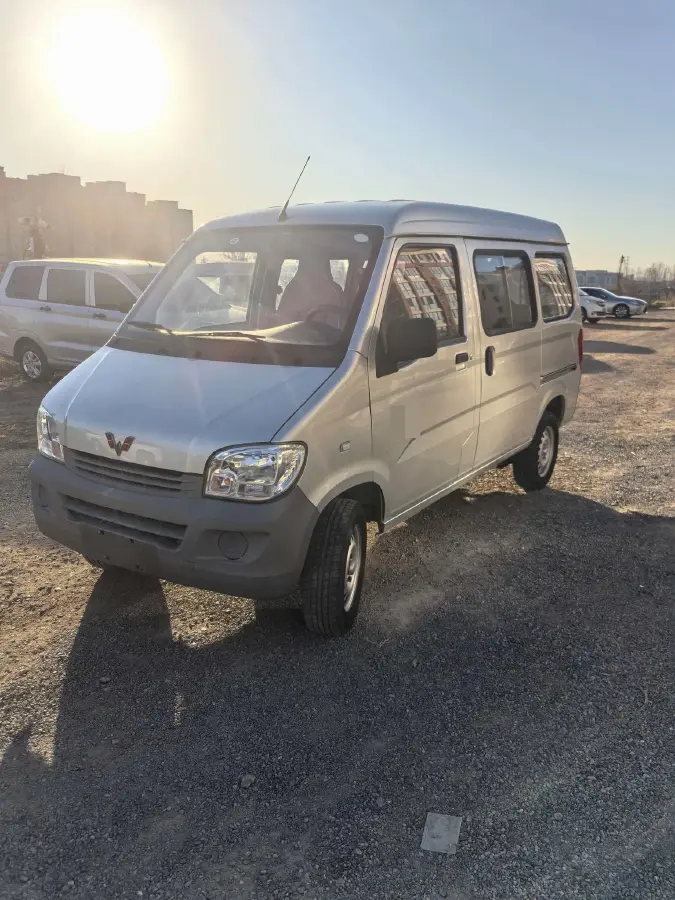 2020 WuLing ZhiGuang 1.2L 76HP L4 5MT