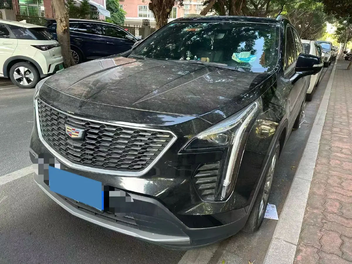 2020 Cadillac XT4 2.0T 241HP L4 9AT