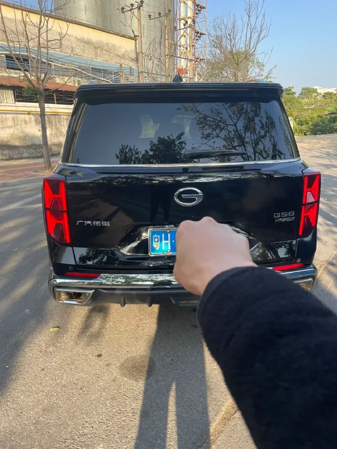 2022 GAC Trumpchi GS8 2.0T 190HP L4 E-CVT Hybrid,autocango,china used car exporter,china ev exporter,chinese used car exporter,chinese used ev exporter