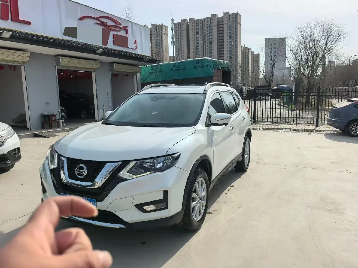 2020 Nissan X-Trail 2.0L 154HP L4 CVT