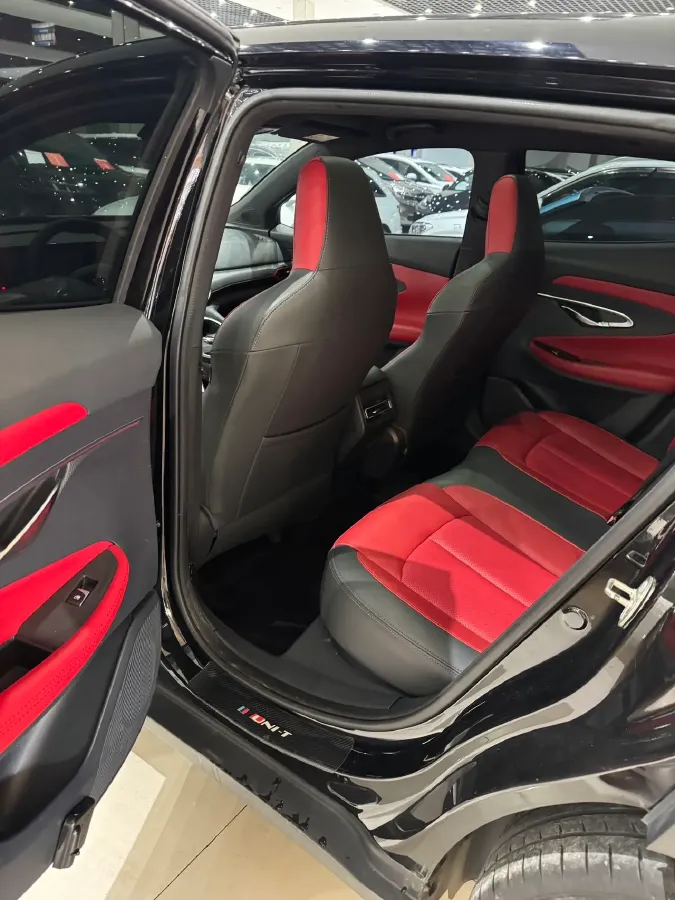 2020 ChangAn UNI-T 1.5T 180HP L4 7DCT,autocango,china used car exporter,china ev exporter,chinese used car exporter,chinese used ev exporter