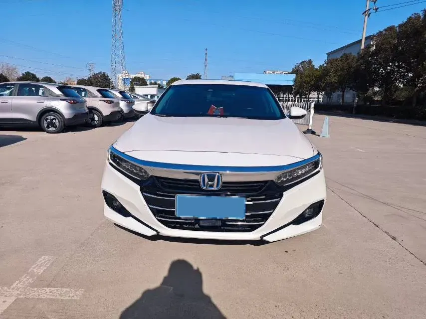 2022 Honda Accord 2.0L 146HP L4 E-CVT Hybrid,autocango,china used car exporter,china ev exporter,chinese used car exporter,chinese used ev exporter