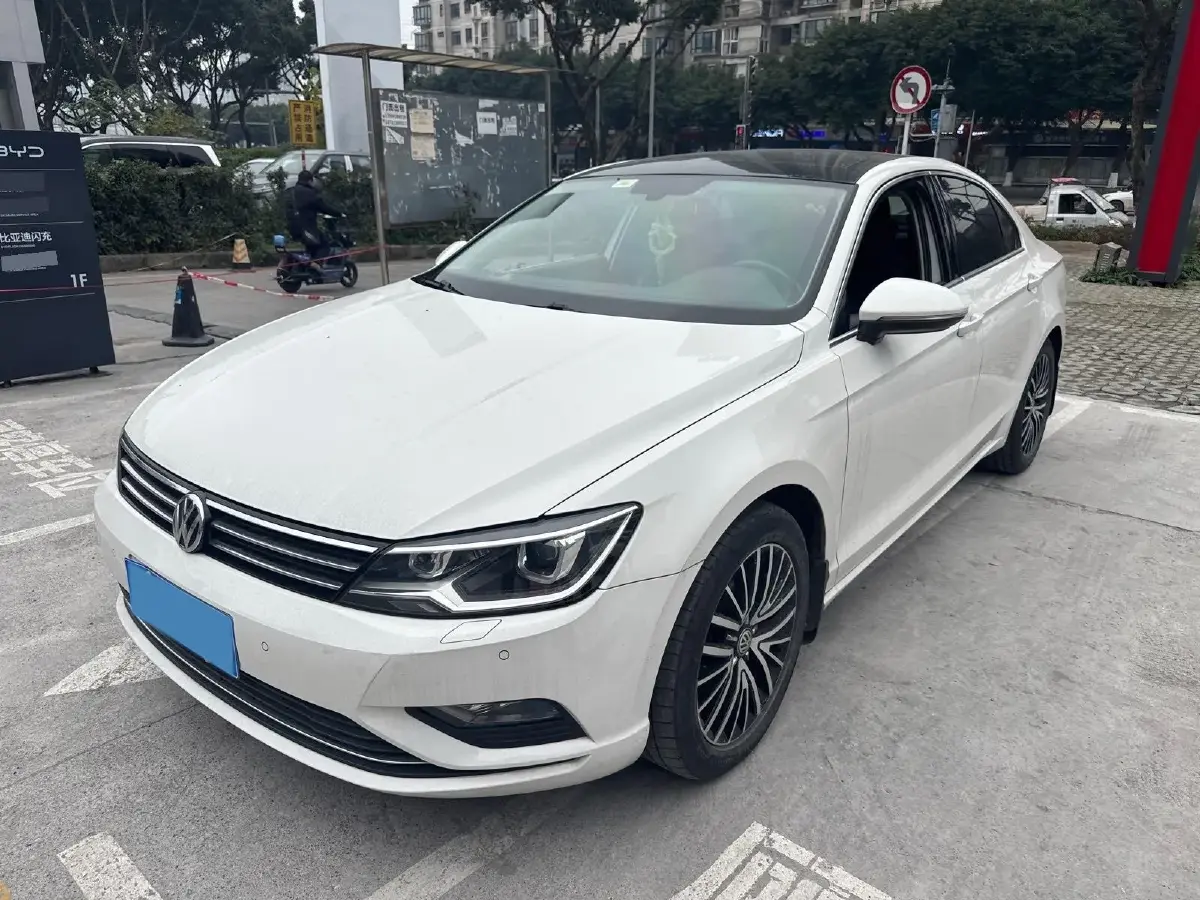 2017 Volkswagen Lamando 1.4T 150HP L4 7DCT