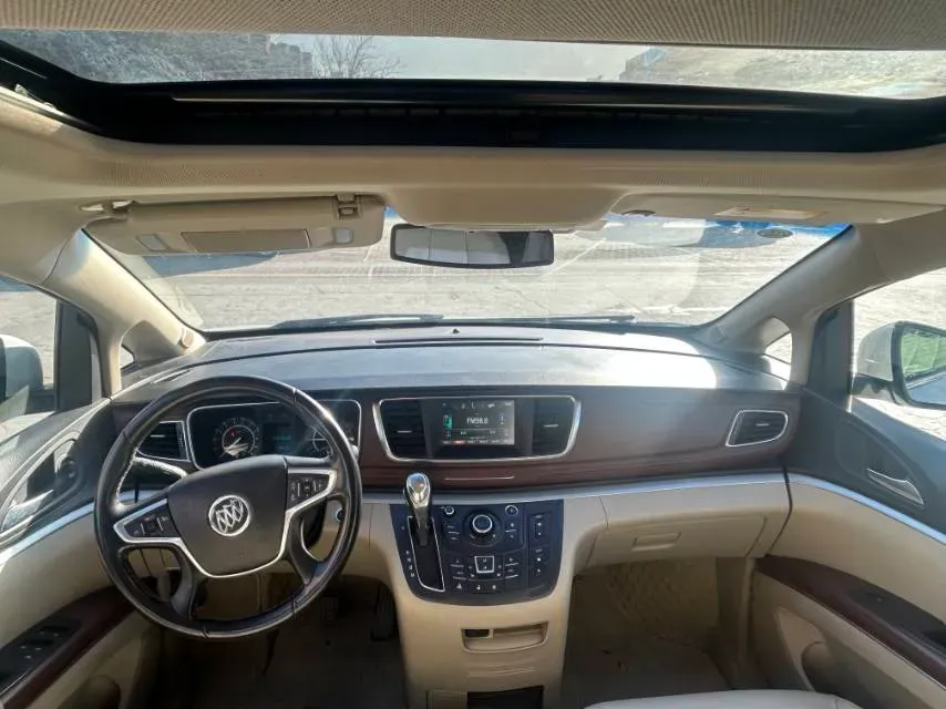 2018 Buick GL8 2.0T 260HP L4 6AT,autocango,china used car exporter,china ev exporter,chinese used car exporter,chinese used ev exporter