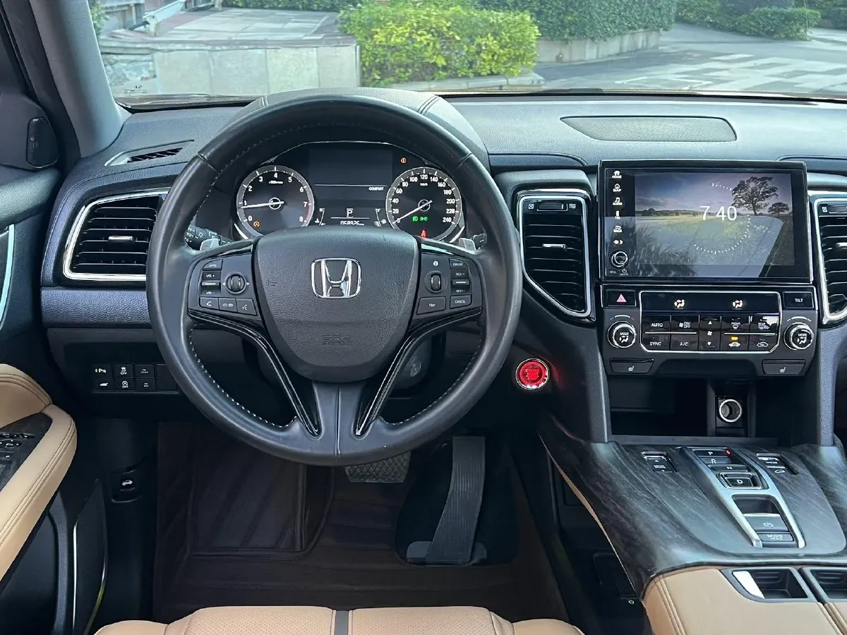2020 Honda UR-V 2.0T 272HP L4 9AT,autocango,china used car exporter,china ev exporter,chinese used car exporter,chinese used ev exporter