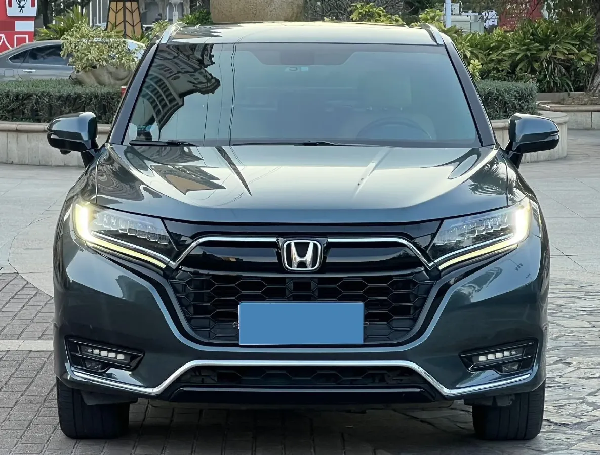 2020 Honda UR-V 2.0T 272HP L4 9AT,autocango,china used car exporter,china ev exporter,chinese used car exporter,chinese used ev exporter