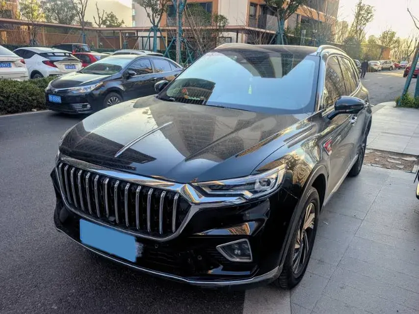 2022 HongQi HS5 2.0T 224HP L4 6AT