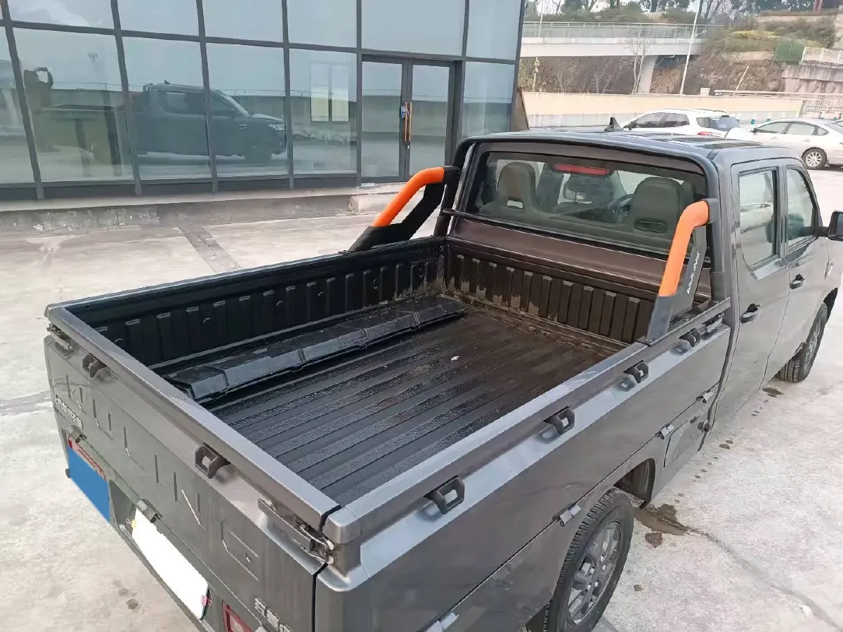 2021 WuLing ZhentTu 1.5L 99HP L4 5MT,autocango,china used car exporter,china ev exporter,chinese used car exporter,chinese used ev exporter