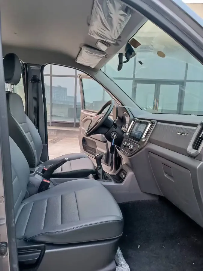 2021 WuLing ZhentTu 1.5L 99HP L4 5MT,autocango,china used car exporter,china ev exporter,chinese used car exporter,chinese used ev exporter