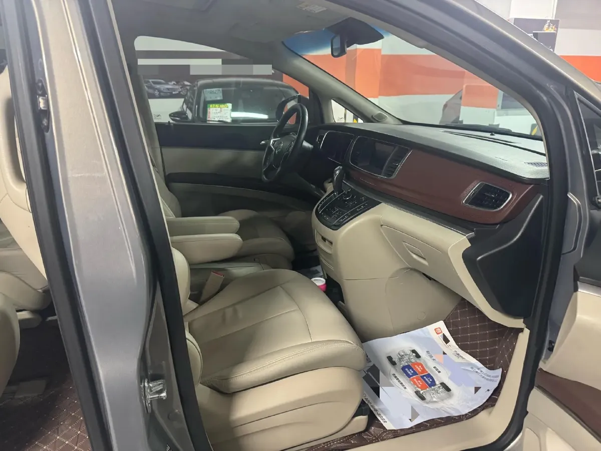 2018 Buick GL8 2.0T 260HP L4 6AT,autocango,china used car exporter,china ev exporter,chinese used car exporter,chinese used ev exporter