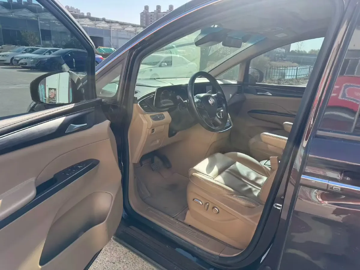 2021 Buick GL8 2.0T 237HP L4 9AT,autocango,china used car exporter,china ev exporter,chinese used car exporter,chinese used ev exporter