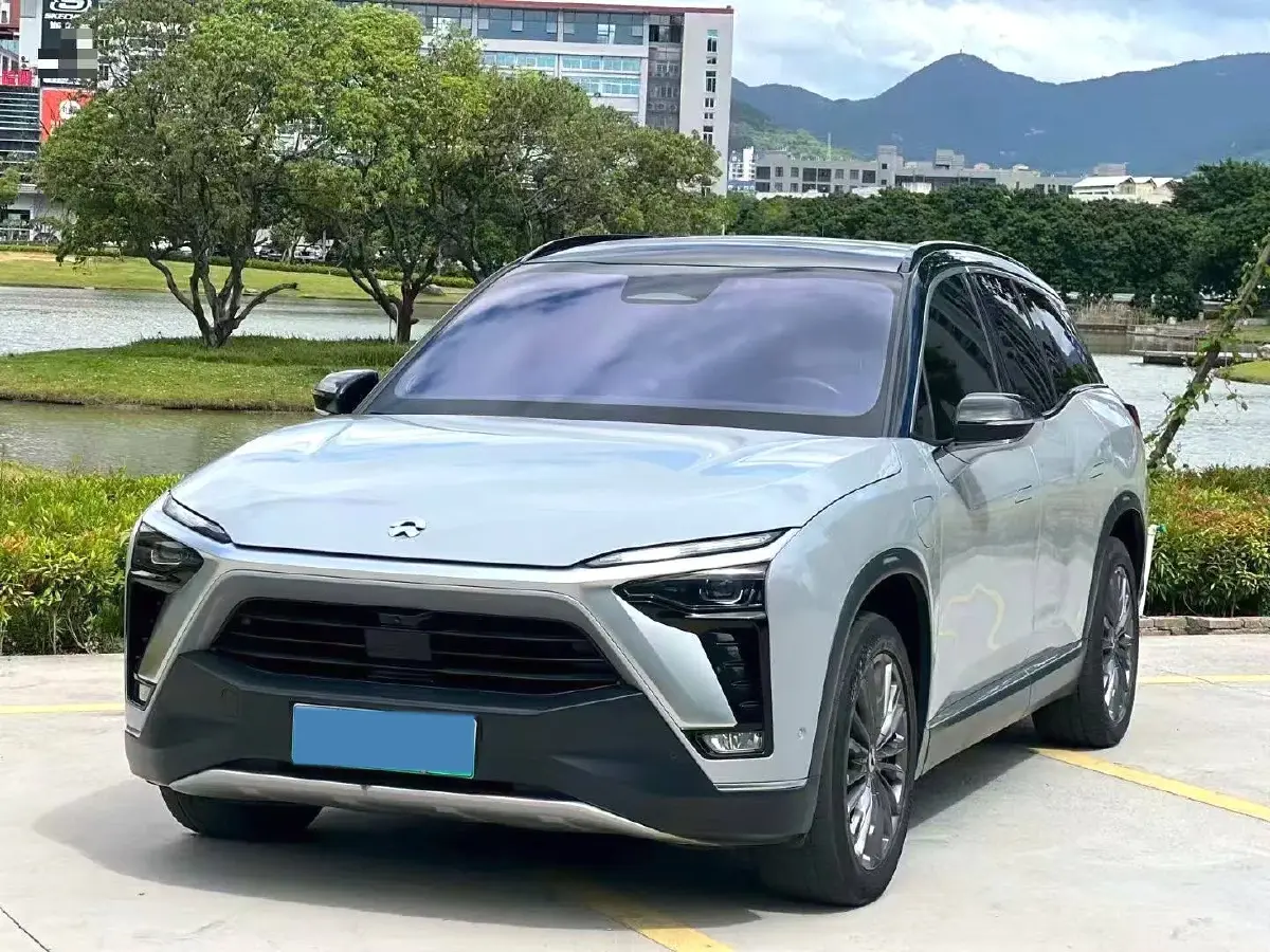 2020 NIO ES8 BEV 70KWH