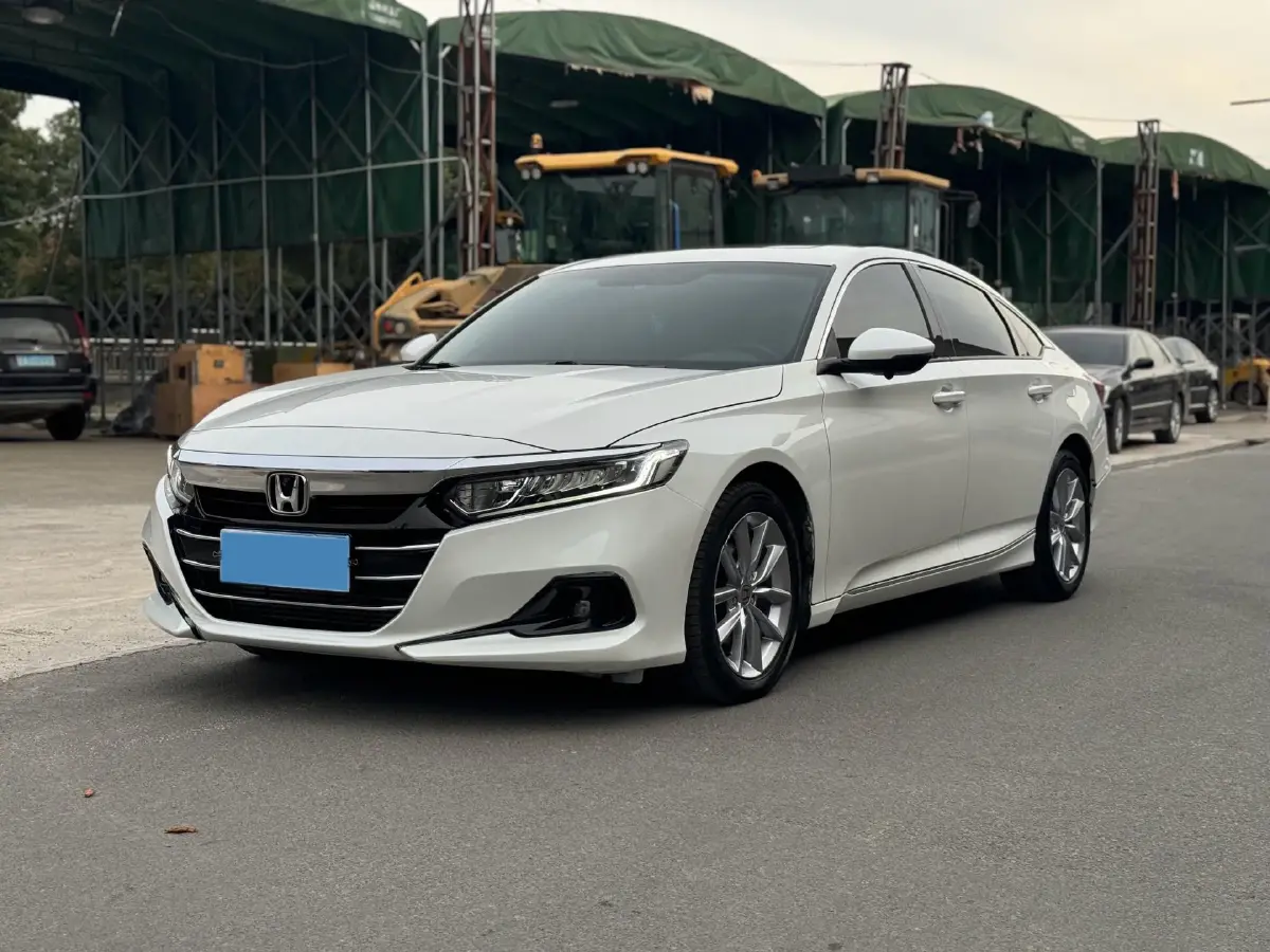 2022 Honda Accord 1.5T 194HP L4 CVT