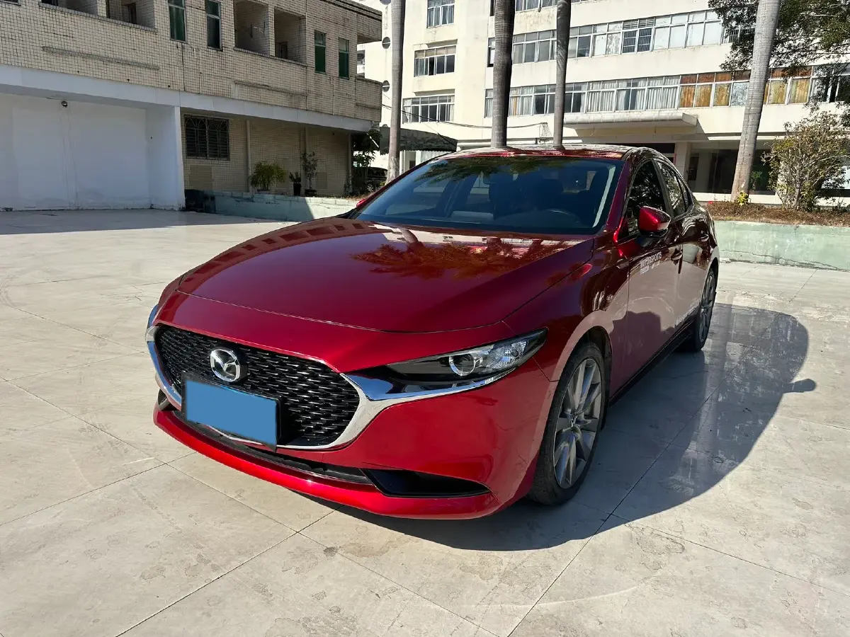 2020 Mazda 3 Axela 2.0L 158HP L4 6AT