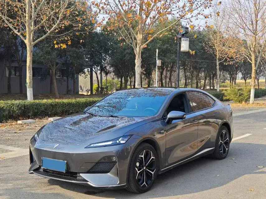 2025 Deepal SL03 1.5L 95HP L4 REEV 18.99KWH