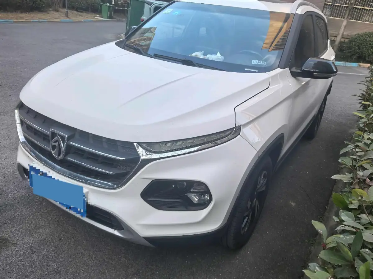 2017 BaoJun 510 1.5L 112HP L4 6MT