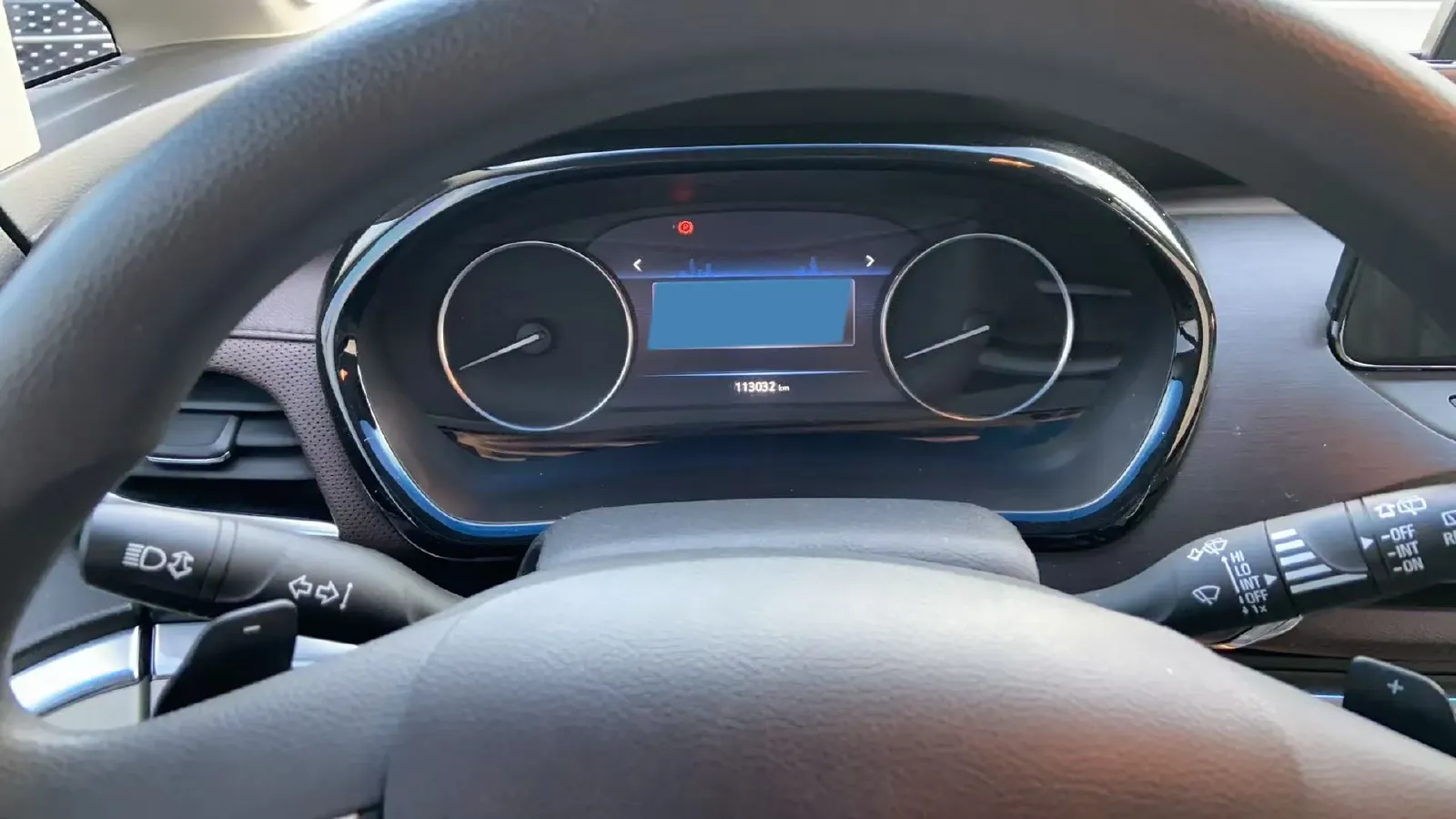 2021 Buick GL8 2.0T 237HP L4 9AT,autocango,china used car exporter,china ev exporter,chinese used car exporter,chinese used ev exporter