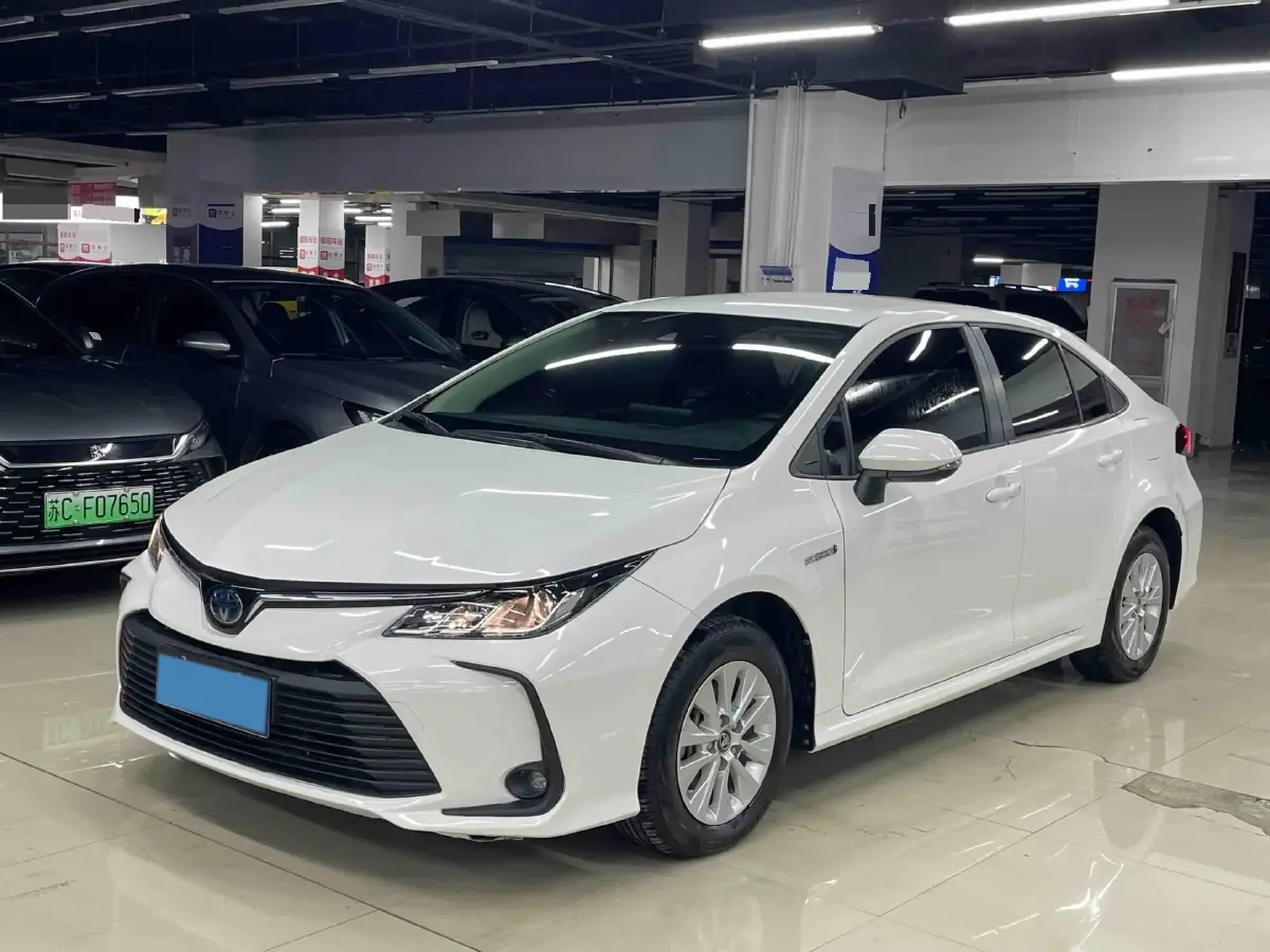 2019 Toyota Corolla 1.8L 98HP L4 E-CVT Hybrid