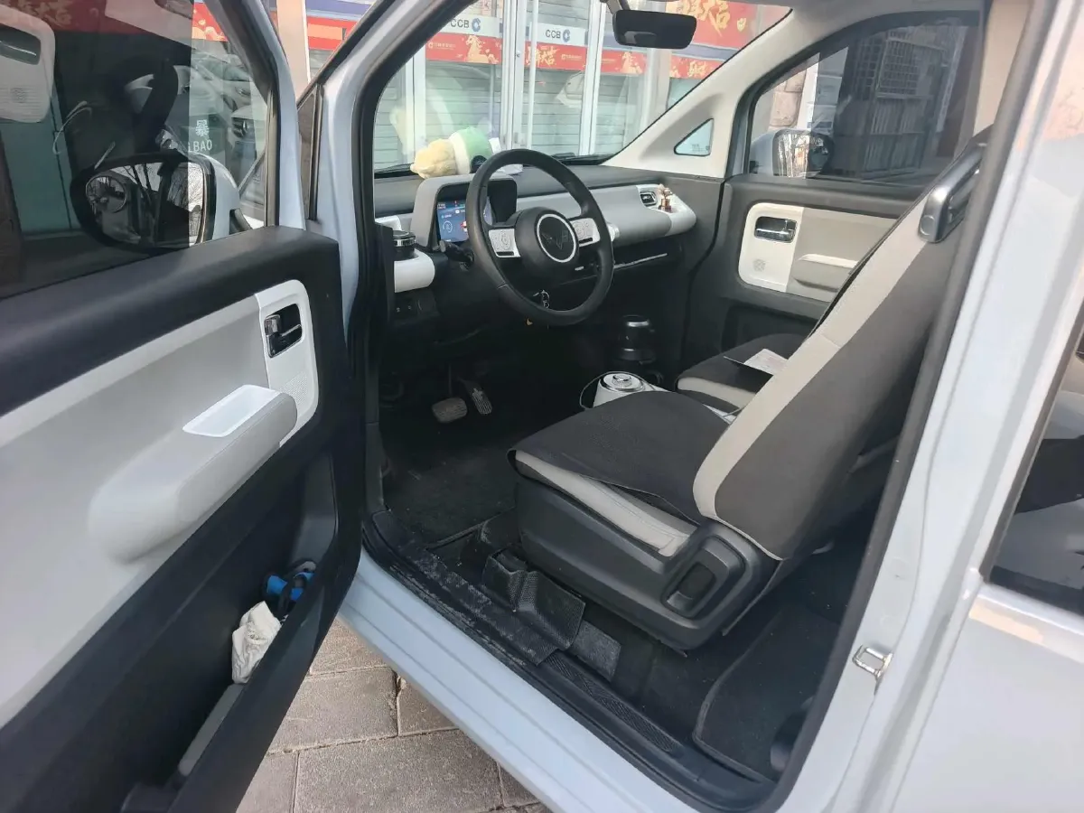 2023 EV House YOUNG BEV 32.56KWH,autocango,china used car exporter,china ev exporter,chinese used car exporter,chinese used ev exporter