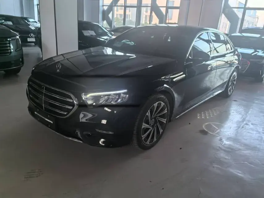 2025 Mercedes-Benz E Class 2.0T 258HP L4 9AT