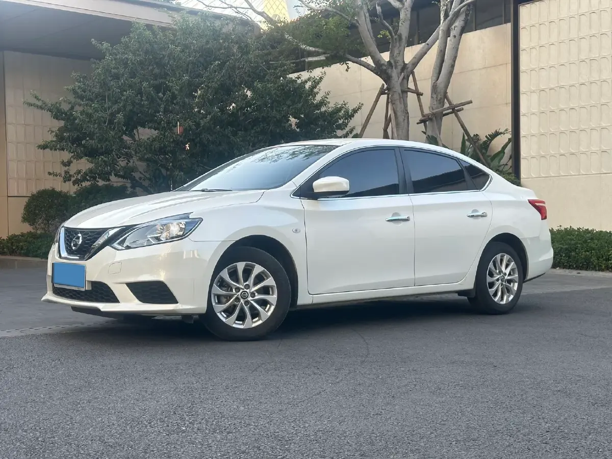 2022 Nissan Sylphy 1.6L 122HP L4 CVT