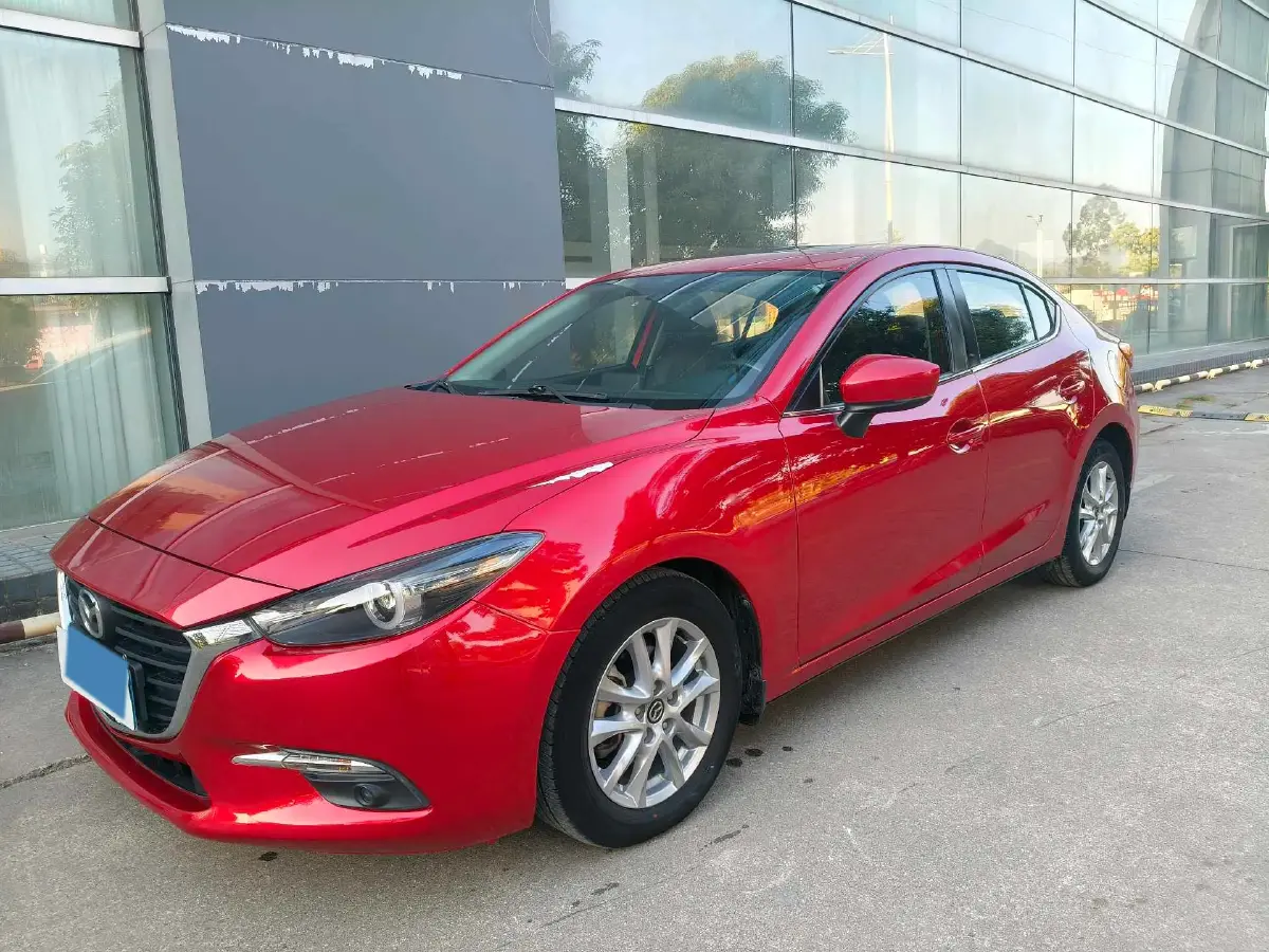 2017 Mazda 3 Axela 1.5L 117HP L4 6AT