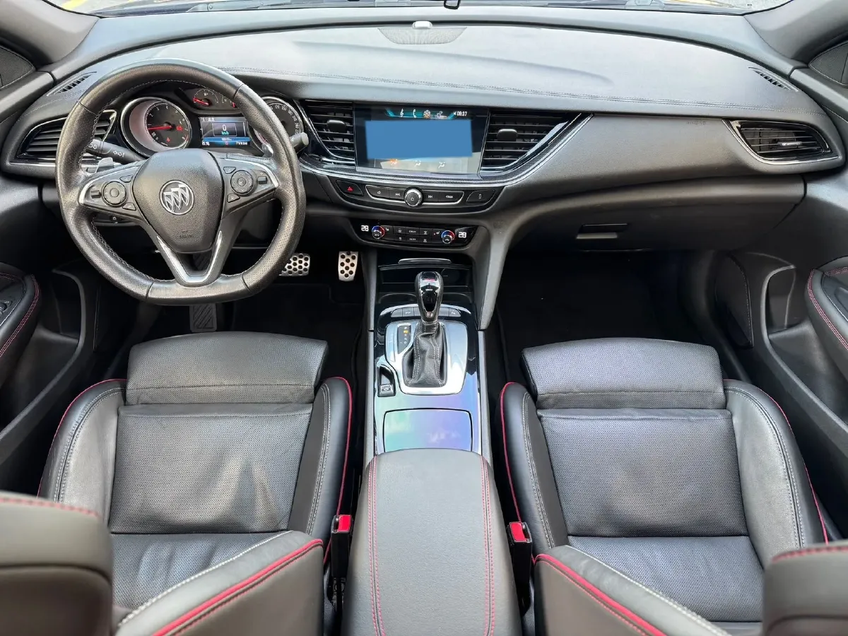2019 Buick Regal 2.0T 261HP L4 9AT,autocango,china used car exporter,china ev exporter,chinese used car exporter,chinese used ev exporter