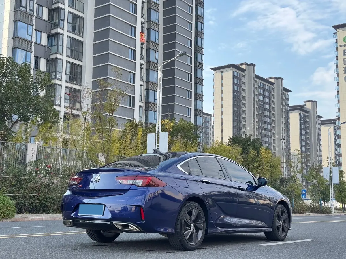 2019 Buick Regal 2.0T 261HP L4 9AT,autocango,china used car exporter,china ev exporter,chinese used car exporter,chinese used ev exporter