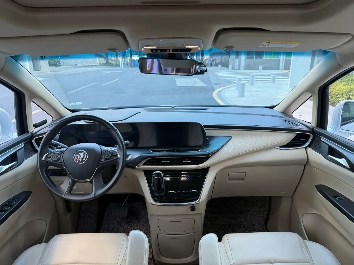 2022 Buick GL8 2.0T 237HP L4 9AT,autocango,china used car exporter,china ev exporter,chinese used car exporter,chinese used ev exporter