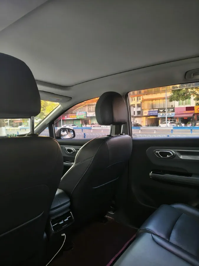 2023 Everus VE-1 BEV 61.3KWH,autocango,china used car exporter,china ev exporter,chinese used car exporter,chinese used ev exporter