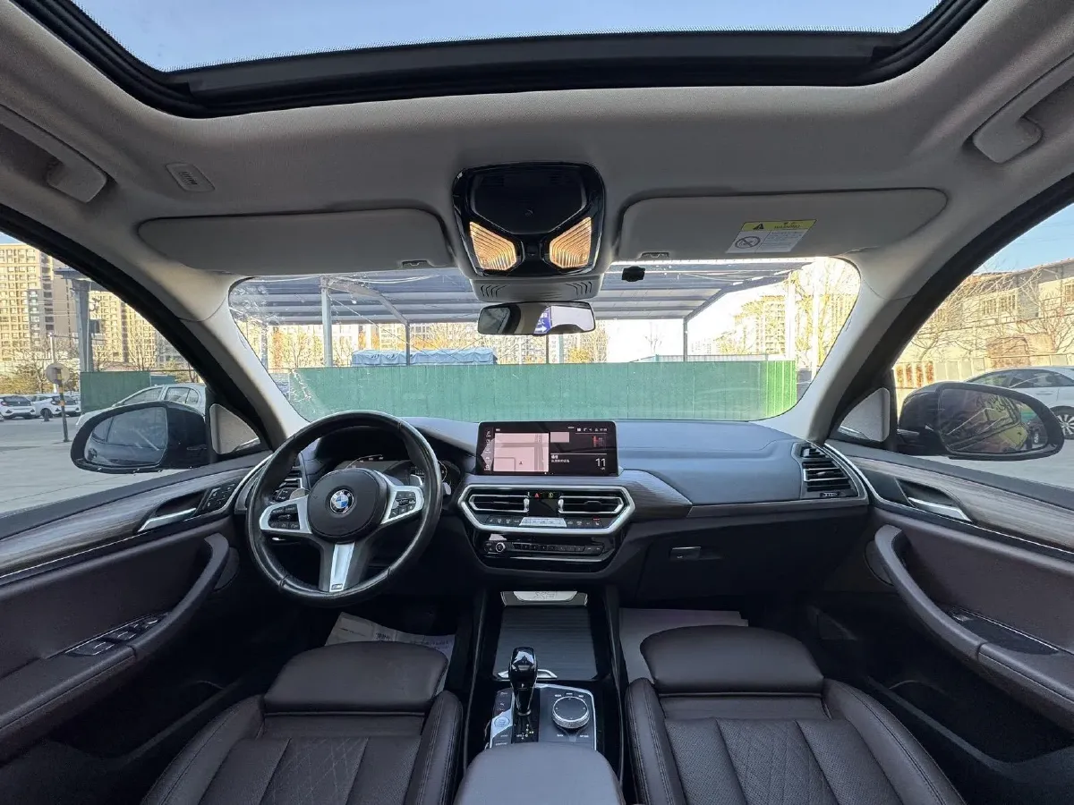 2022 BMW X3 2.0T 252HP L4 8AT,autocango,china used car exporter,china ev exporter,chinese used car exporter,chinese used ev exporter