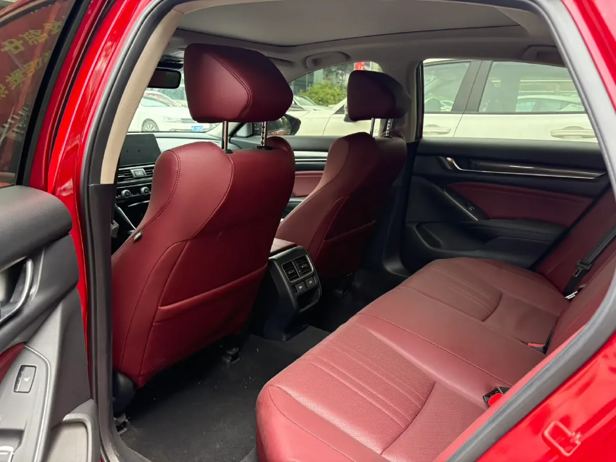 2022 Honda Accord 2.0L 146HP L4 E-CVT Hybrid,autocango,china used car exporter,china ev exporter,chinese used car exporter,chinese used ev exporter