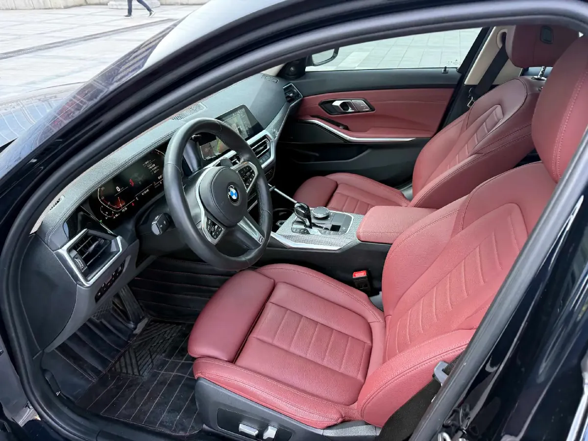 2021 BMW 3 Series 2.0T 184HP L4 8AT,autocango,china used car exporter,china ev exporter,chinese used car exporter,chinese used ev exporter