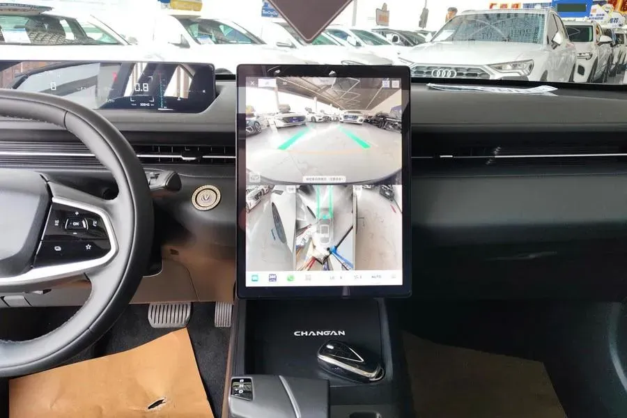 2023 ChangAn Lamore 1.5T 170HP L4 7DCT,autocango,china used car exporter,china ev exporter,chinese used car exporter,chinese used ev exporter