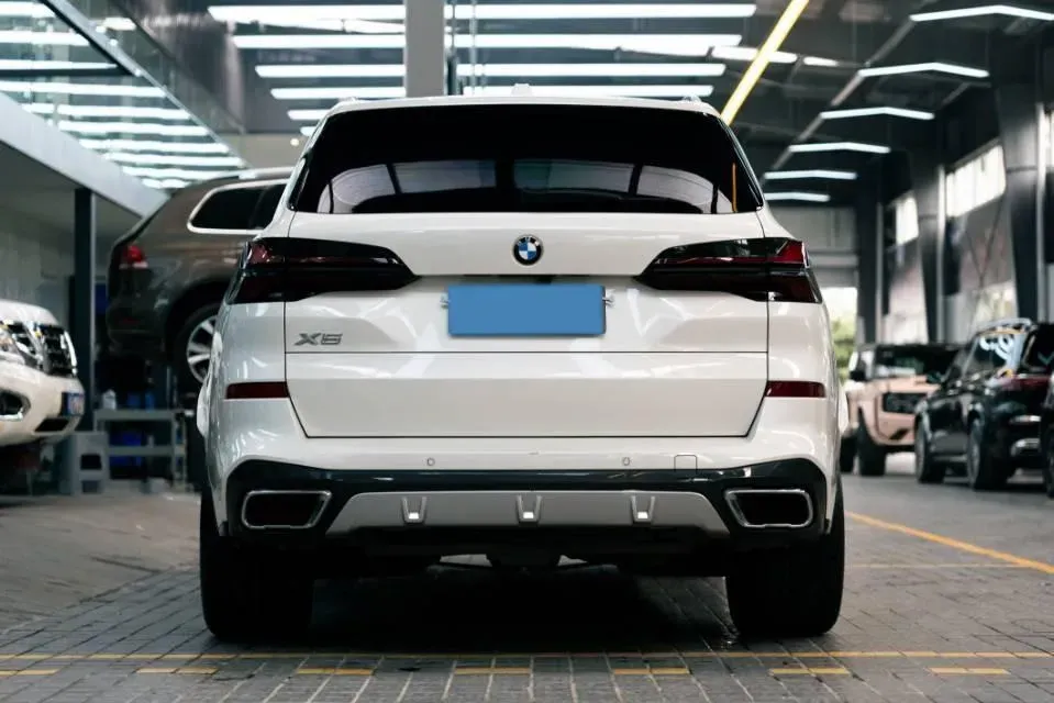 2023 BMW X5 2.0T 258HP L4 8AT,autocango,china used car exporter,china ev exporter,chinese used car exporter,chinese used ev exporter