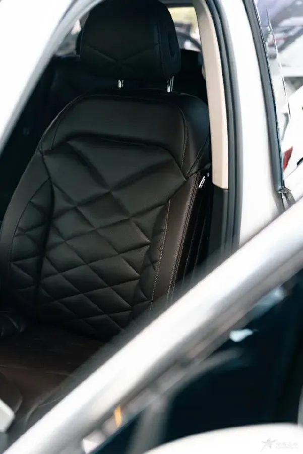 2023 BMW X5 2.0T 258HP L4 8AT,autocango,china used car exporter,china ev exporter,chinese used car exporter,chinese used ev exporter