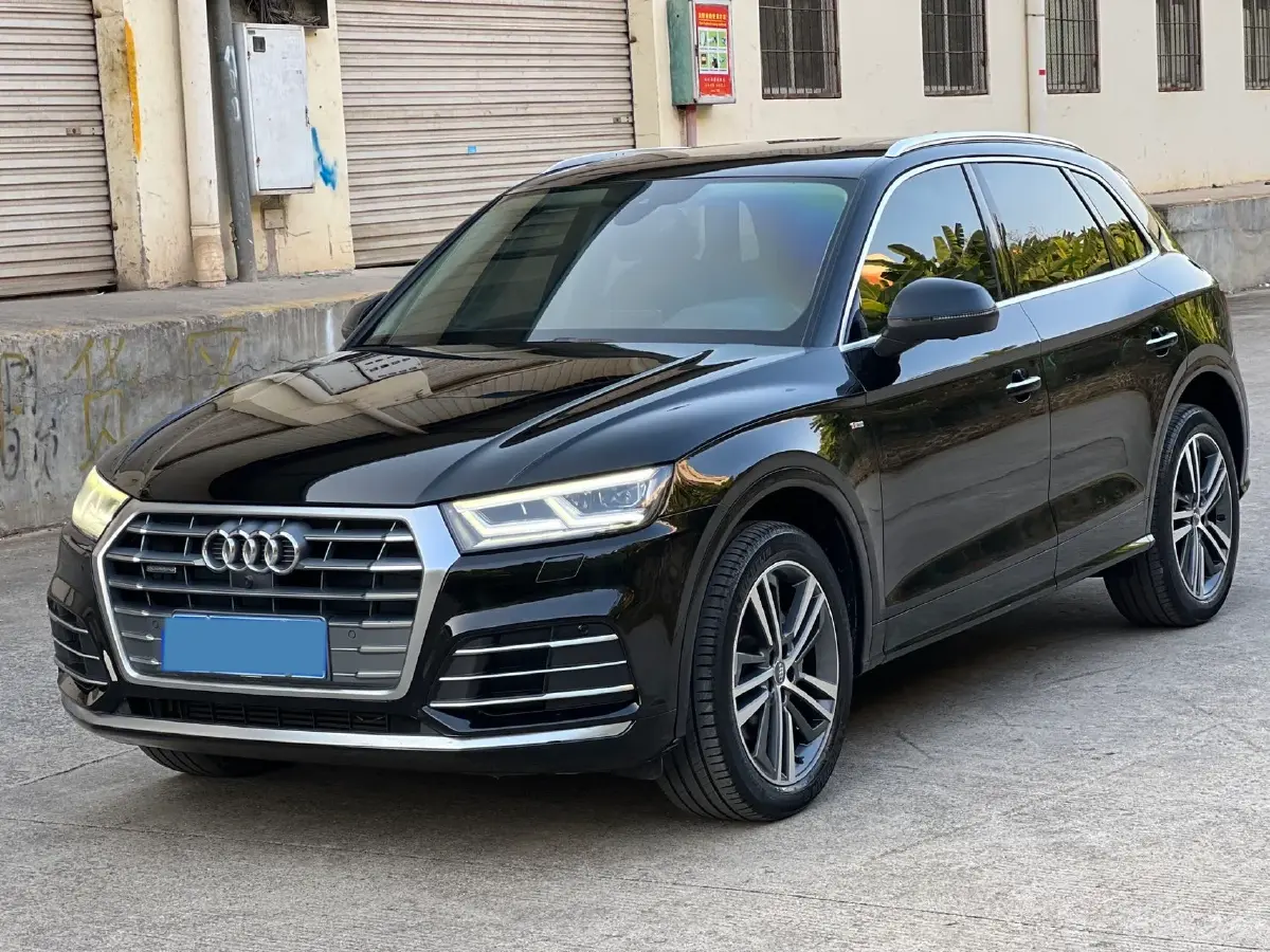 2020 Audi Q5L 2.0T 190HP L4 7DCT